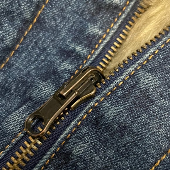 Reversible Y2K Faux Fur Denim Jacket -M- - Picture 16 of 16